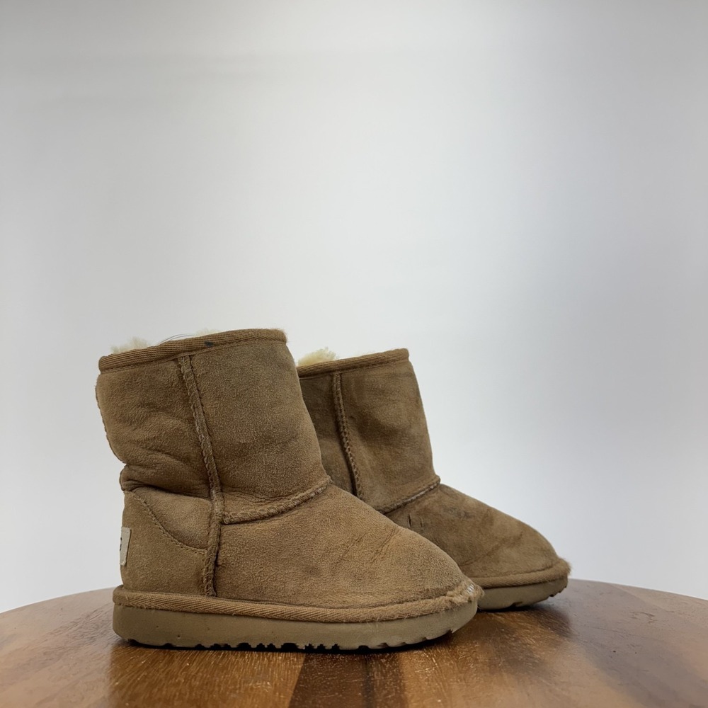 Little Kids Ugg Classic Tall II Chestnut Brown Sheepskin Suede Boots Size 9 C